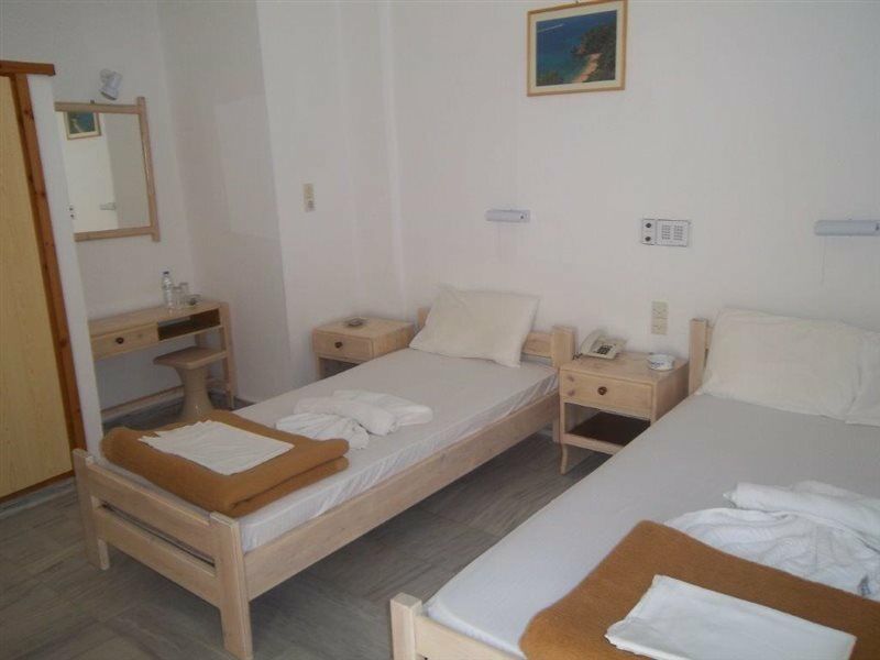 Knossos Hotel Каламакі Екстер'єр фото