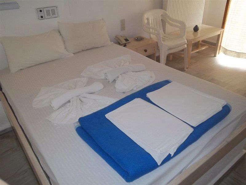Knossos Hotel Каламакі Екстер'єр фото