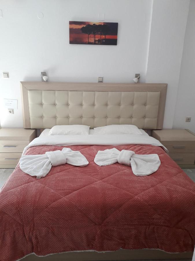 Knossos Hotel Каламакі Екстер'єр фото